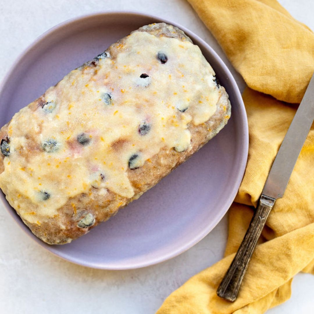 Cozy Mornings Gift Box {Small Bread, Granola, Coffee}